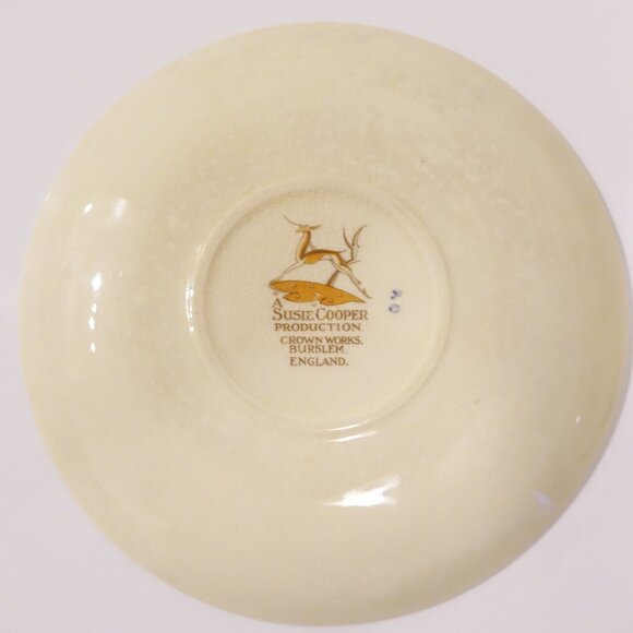 SOLD - Set of 4 Susie Cooper Blue Dresden Spray Cream Soup bowls with Liners - Picture 5 of 7